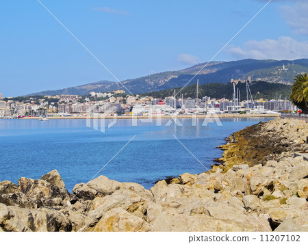 Shoreline in Palma of Majorca Shoreline in Palma of Majorca 11207102