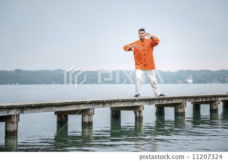 Qi-Gong early morning 11207324