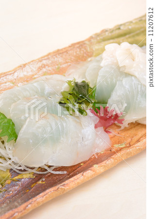 美味的扁平生魚片 11207612