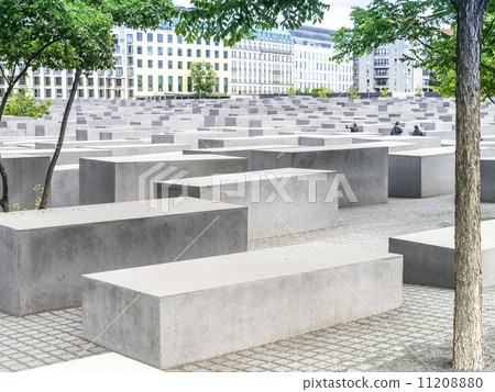 Holocaust Monument 11208880