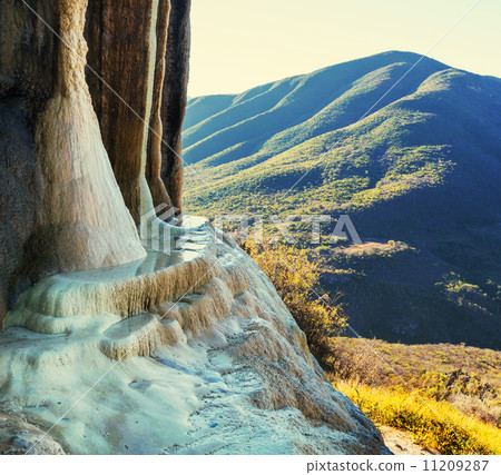 Hierve el Agua 11209287