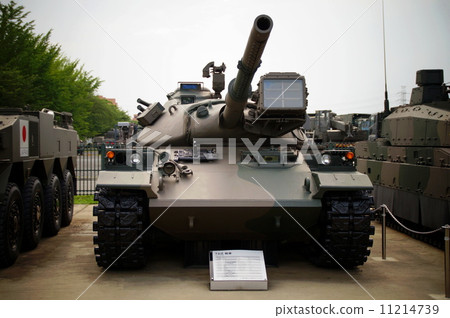 74型坦克(第二代主代坦克)南永農地自衛隊宣傳中心(Rikkunland) 74型坦克(第二代主代坦克)南永農地自衛隊宣傳中心(Rikkunland) 11214739