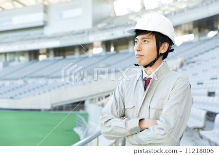Men with work clothes and helmet Men with work clothes and helmet 11218006