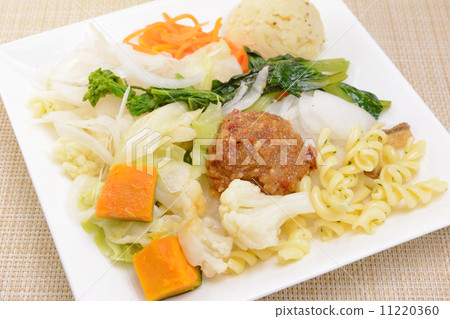 Delicious colored vegetable hot salad Delicious colored vegetable hot salad 11220360