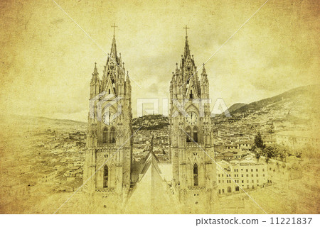 Vintage image of Basilica del Voto Nacional, Quito, Ecuador 11221837