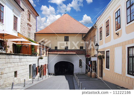 Zagreb stone gate Zagreb stone gate 11222186
