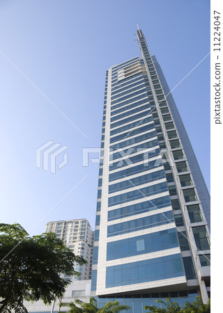 Building Building 11224047