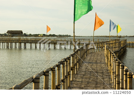 Bamboo Bridge Bamboo Bridge 11224050