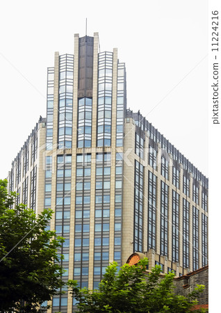 Building Building 11224216