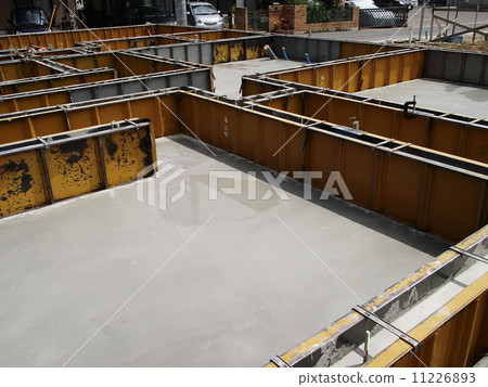 我正在為住房奠定基礎 11226893