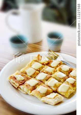 Roti with chesse Roti with chesse 11227388