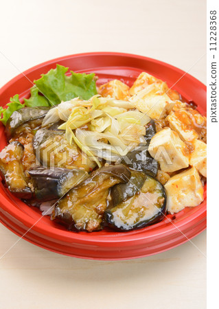 mapo tofu, mapo eggplant, mapo aubergine 11228368