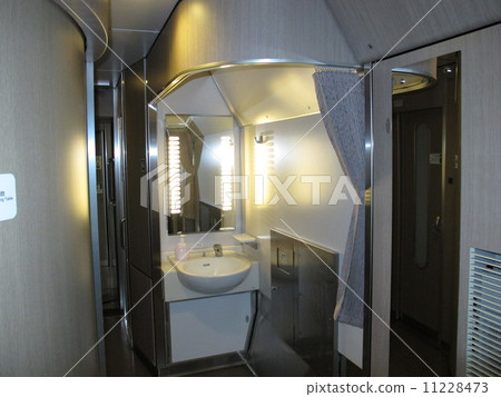 683系列限量快速雷鳥洗臉盆 11228473