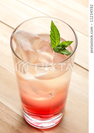 Cassis grapefruit 11234592