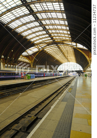 platform platform 11234737