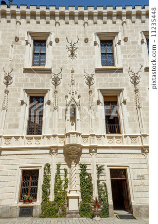 Famous white castle Hluboka nad Vltavou Famous white castle Hluboka nad Vltavou 11235448