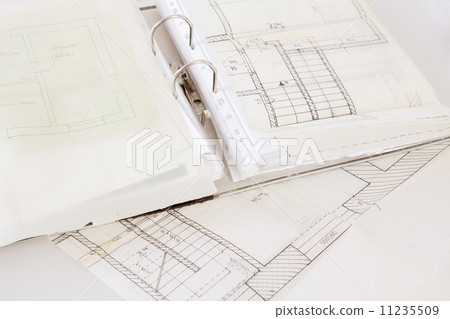 Architectural plans of the old paper and file with the project 11235509