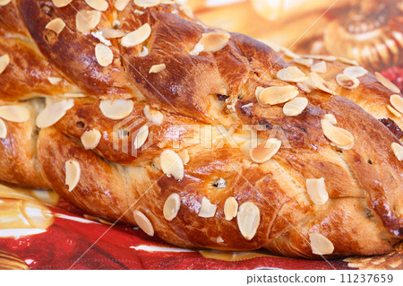 detail of christmas cake with almonds 11237659