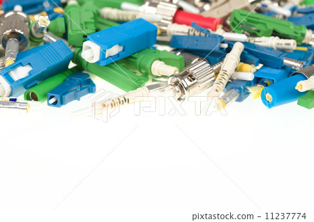 Fiber optic connectors Fiber optic connectors 11237774