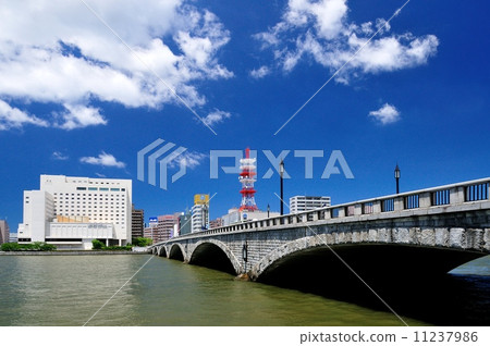 Tananobashi和信濃 Tananobashi和信濃 11237986