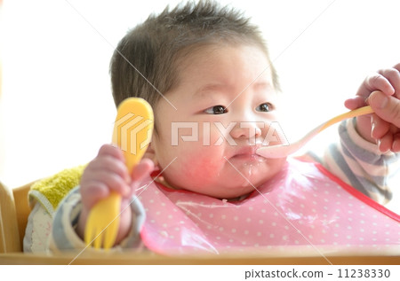一個孩子 一個孩子 11238330