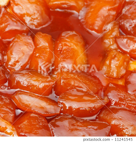 apple pie tarte tatin close up 11241545