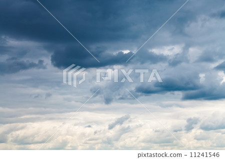 grey blue rainy clouds in overcast sky grey blue rainy clouds in overcast sky 11241546