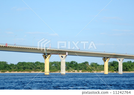 Bridge on the river Volga, Russia Bridge on the river Volga, Russia 11242764