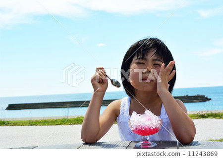 刨冰和女孩6 11243869