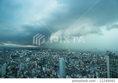 Guerilla Heavy Rain Approaching Your Eyes 11248093