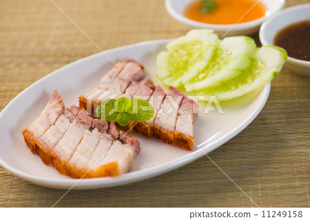 chinese roast pork belly 11249158