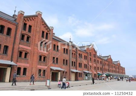 Red Brick Warehouse Red Brick Warehouse 11250432