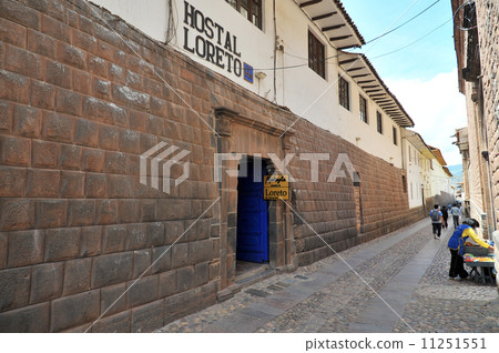 Peru Cusco Loreto Avenue 11251551