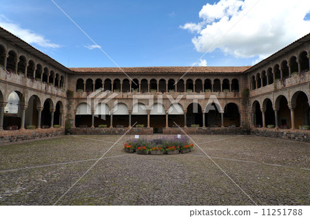 Peru Cuzco Koricancha (Church of Santo Domingo) Courtyard Peru Cuzco Koricancha (Church of Santo Domingo) Courtyard 11251788