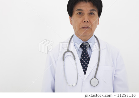 A white coat male 11255116