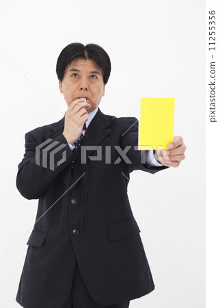 發一張黃牌的男子 11255356