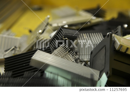 Recycled metal 11257695