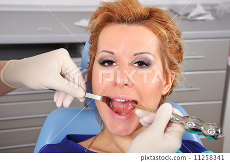 removes tooth removes tooth 11258341