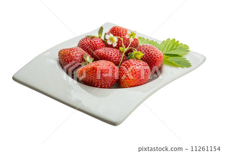 Ripe strawberry Ripe strawberry 11261154
