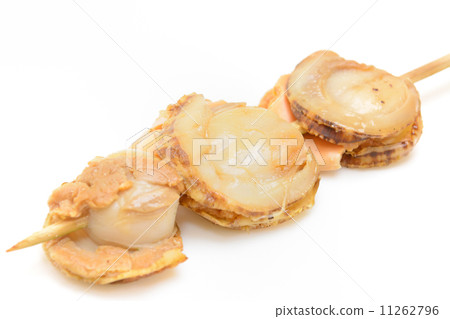 Delicious scallops with skewers 11262796