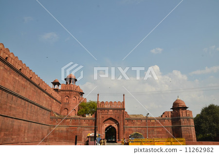 The red fort created by the 5th Emperor Shah Jahan of the Mughal Empire, the Lahore gate of Lahr Killer 11262982