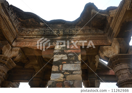 Remains of Hindu temple remaining around Qutub Minar 11262986