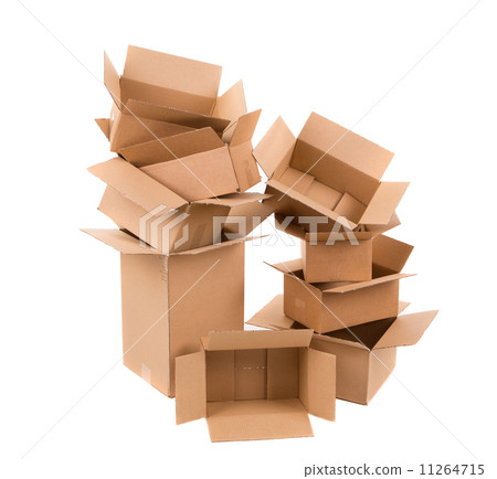 Opened cardboard boxes. 11264715