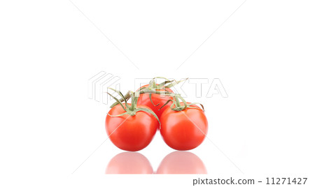 Close up of fresh tomatoes. 11271427