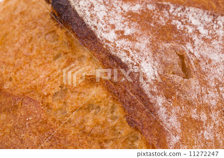 Crackling white bread. 11272247