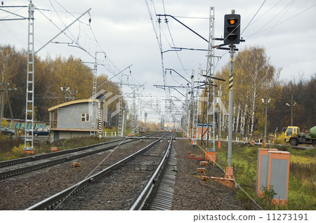 Train track Train track 11273191