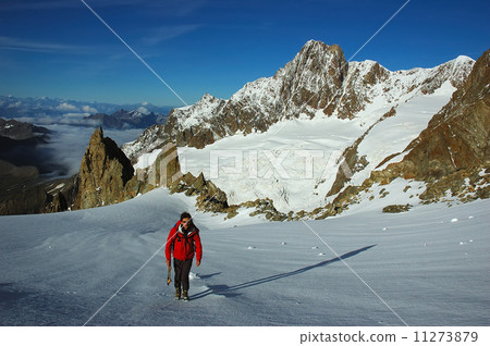 Lonely climber 11273879