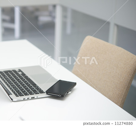 PC and smartphone 11274880
