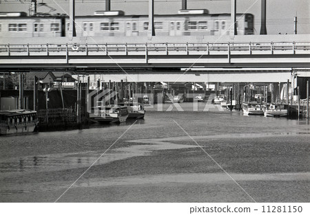 Record of Tokyo Bay landfill · Urayasu 1990's 11281150