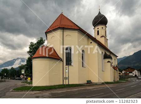 church with a slate roof 11282323